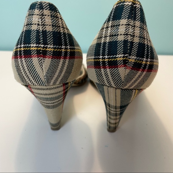 SEYCHELLES Plaid Heels - Picture 6 of 14
